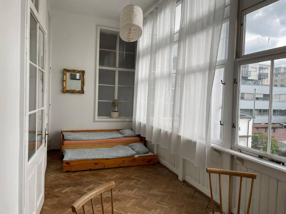 Geraeumige Altbauwohnung Im Zentrum Graz Exterior photo